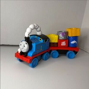 Thomas & Friends Wobble Cargo Stacker Train, Push-Along Engine with 6 Stacking